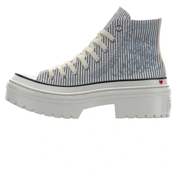 NWT Special edition floral Chuck Taylor All Star Lugged Heel Platform - Picture 3 of 5